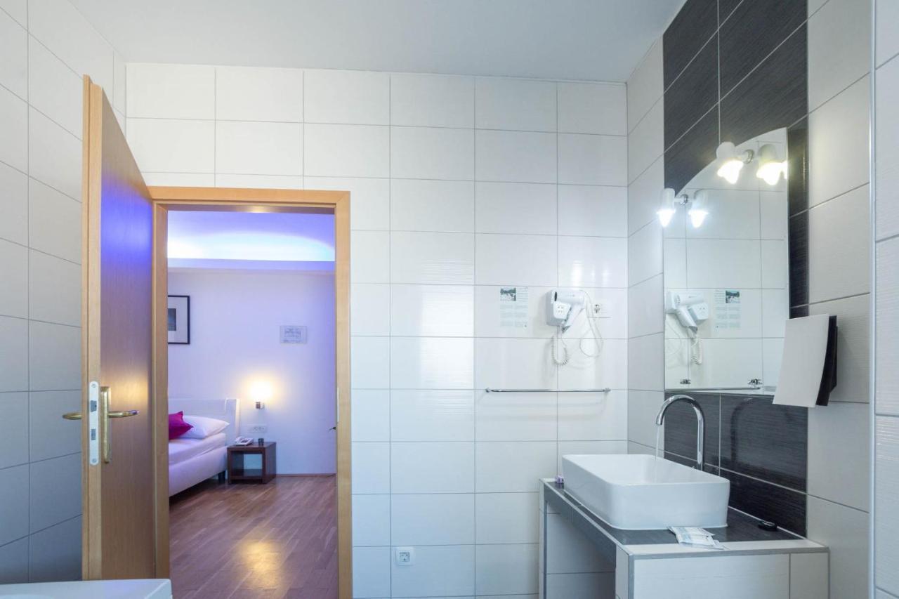 Villa Sveti Kriz Трогир Екстериор снимка