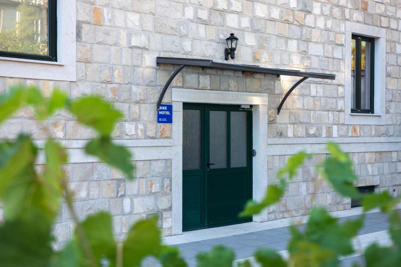 Villa Sveti Kriz Трогир Екстериор снимка